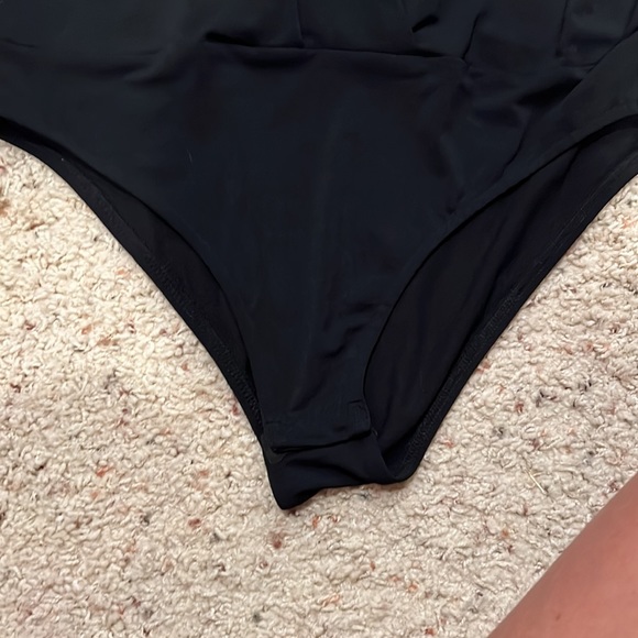 Black bodysuit - Picture 4 of 5